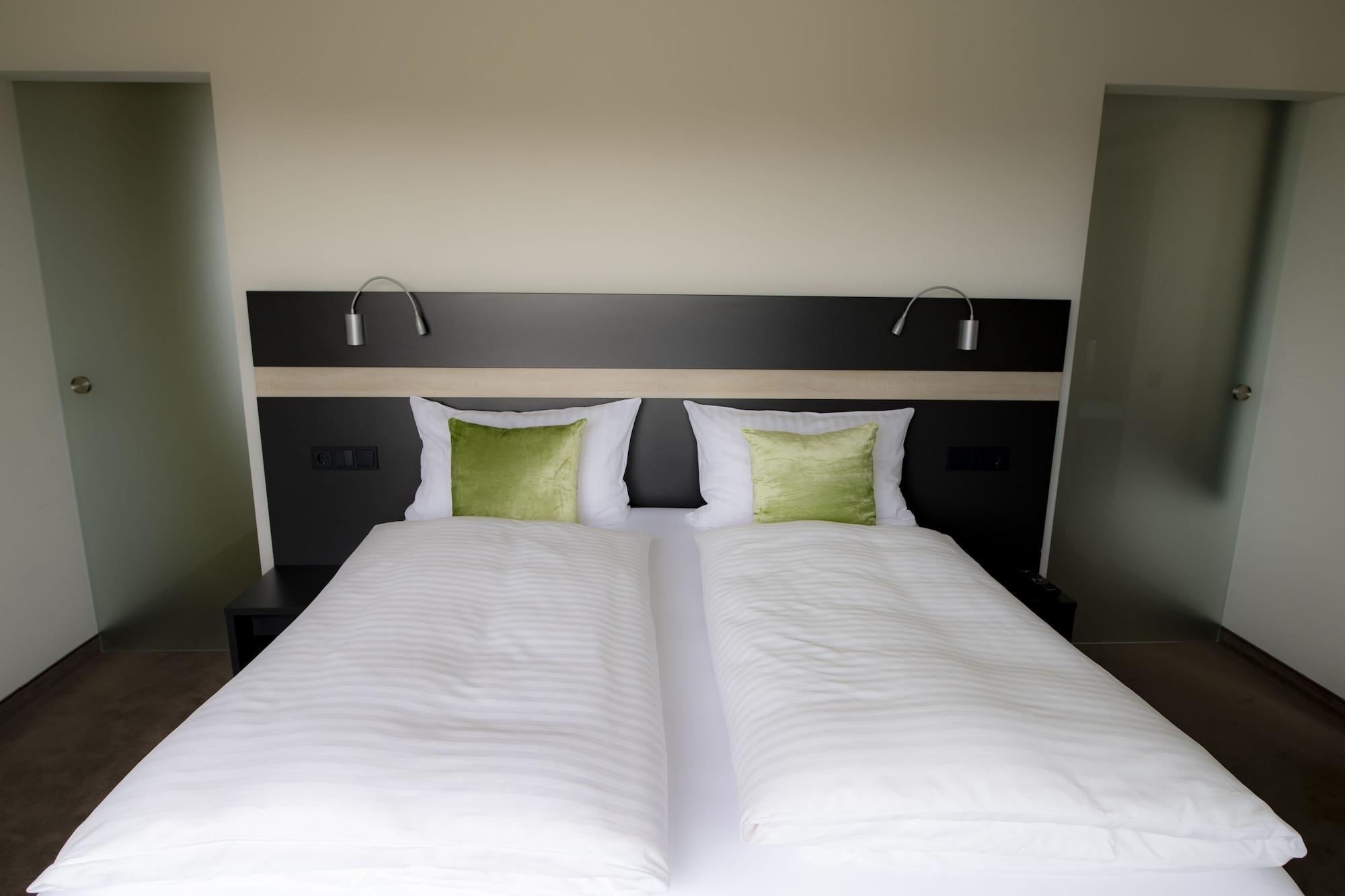 רנינגן Hotel Campo מראה חיצוני תמונה