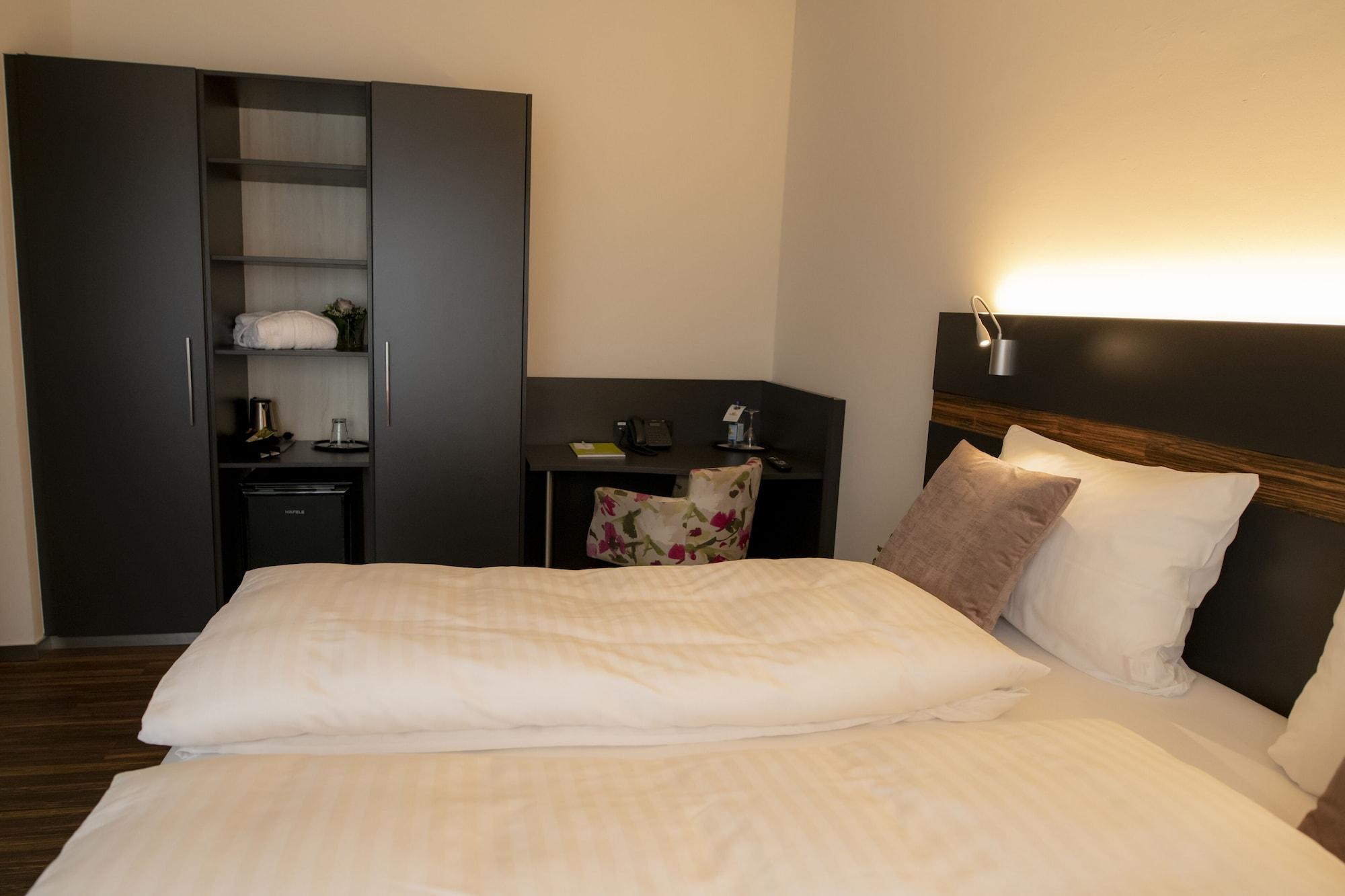 רנינגן Hotel Campo מראה חיצוני תמונה