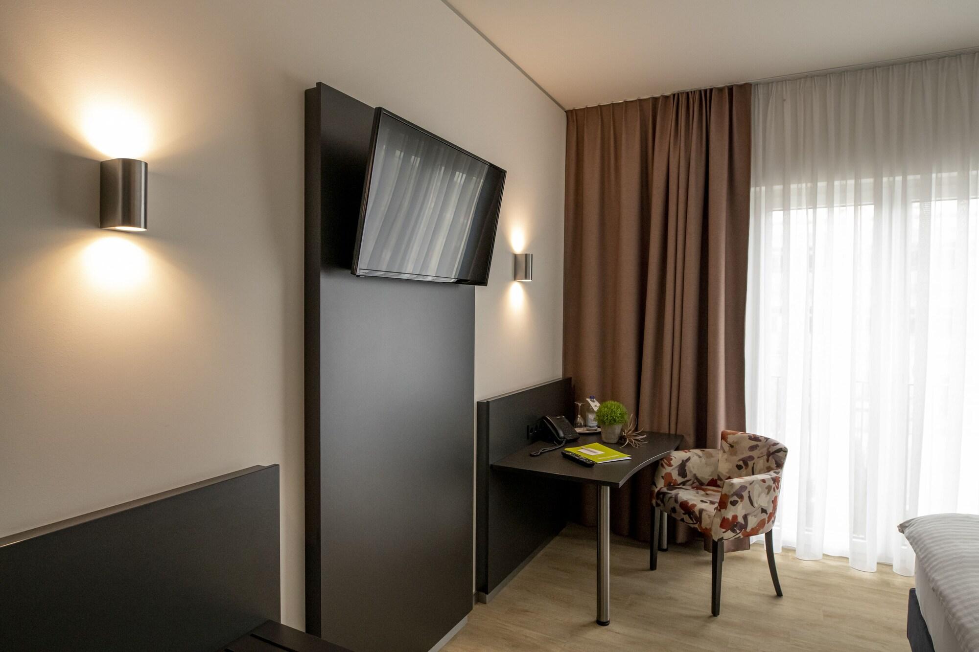 רנינגן Hotel Campo מראה חיצוני תמונה