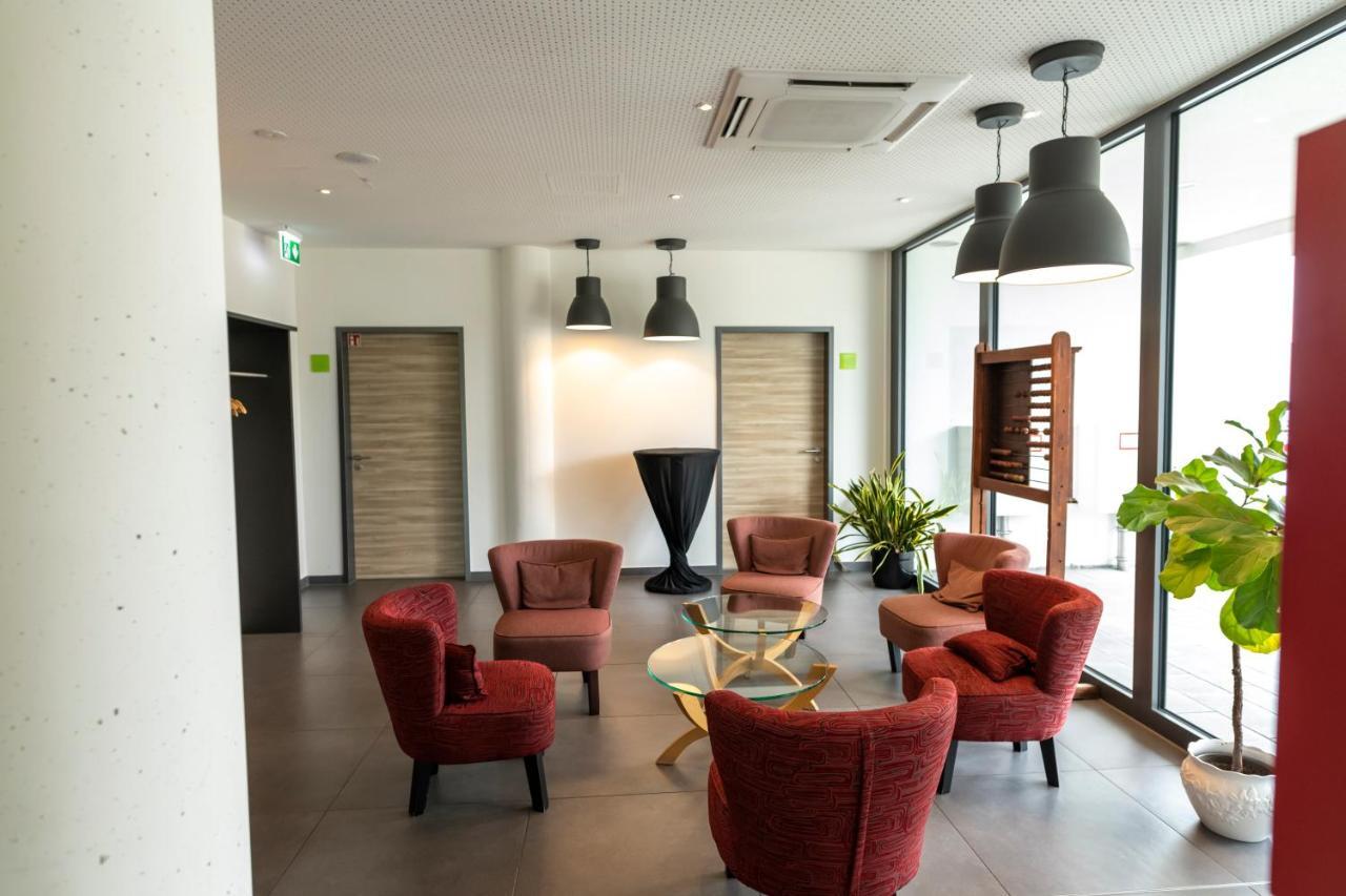 רנינגן Hotel Campo מראה חיצוני תמונה