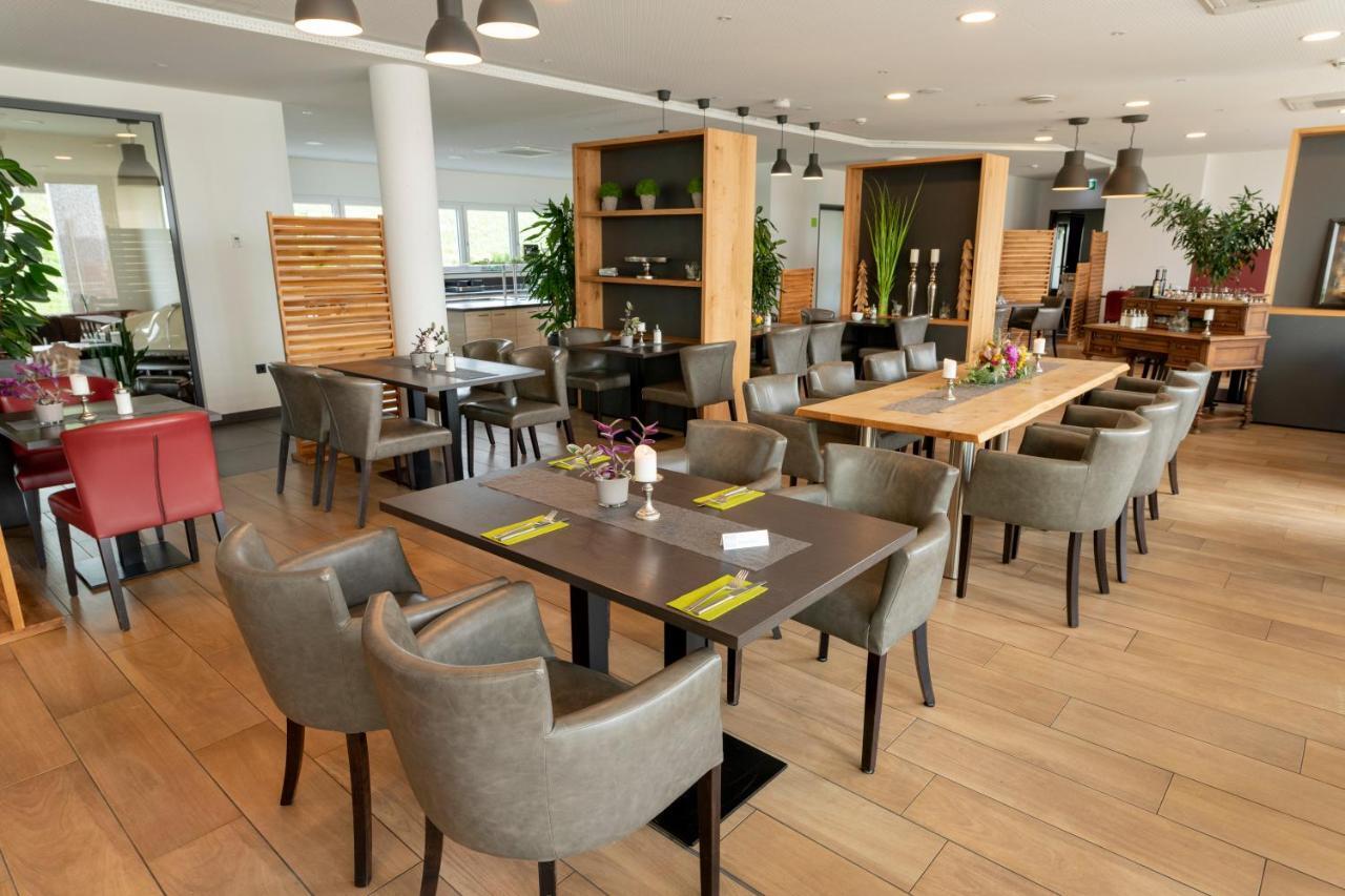 רנינגן Hotel Campo מראה חיצוני תמונה